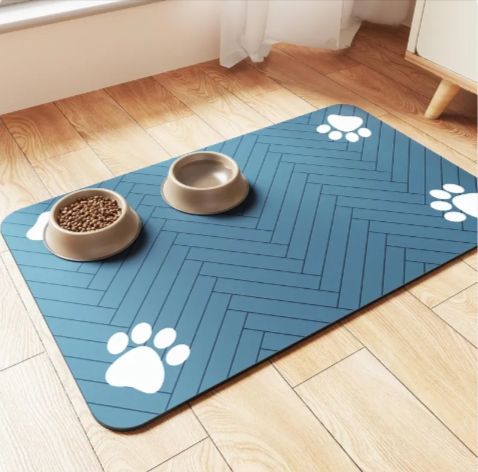Splash-Proof Pet Feeding Mat for Cats & Dogs – Quick-Dry Diatom Floor Protector